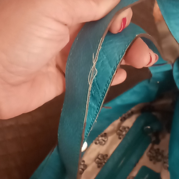 Jessica Simpson Handbag - Picture 3 of 6